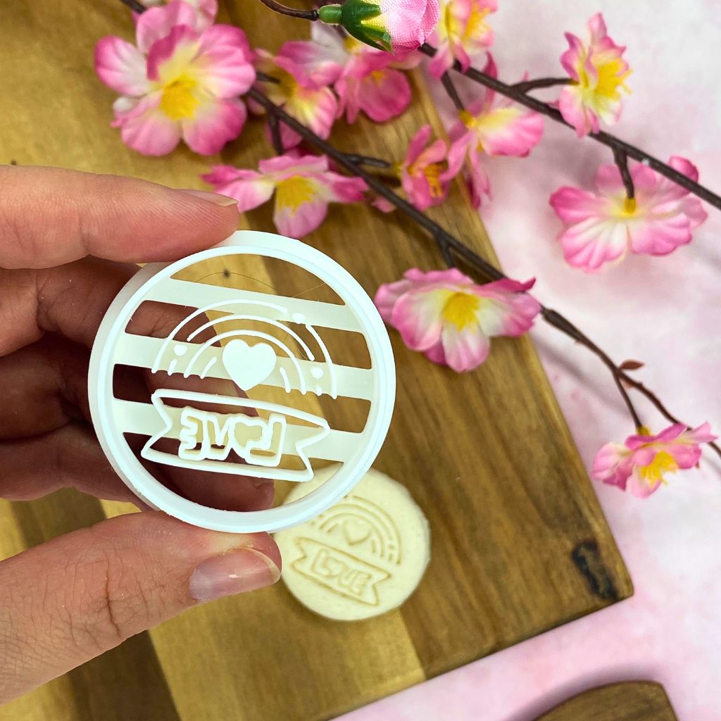 Ausstechform für Hundekekse „Love-Regenbogen“ – 3D-gedruckt