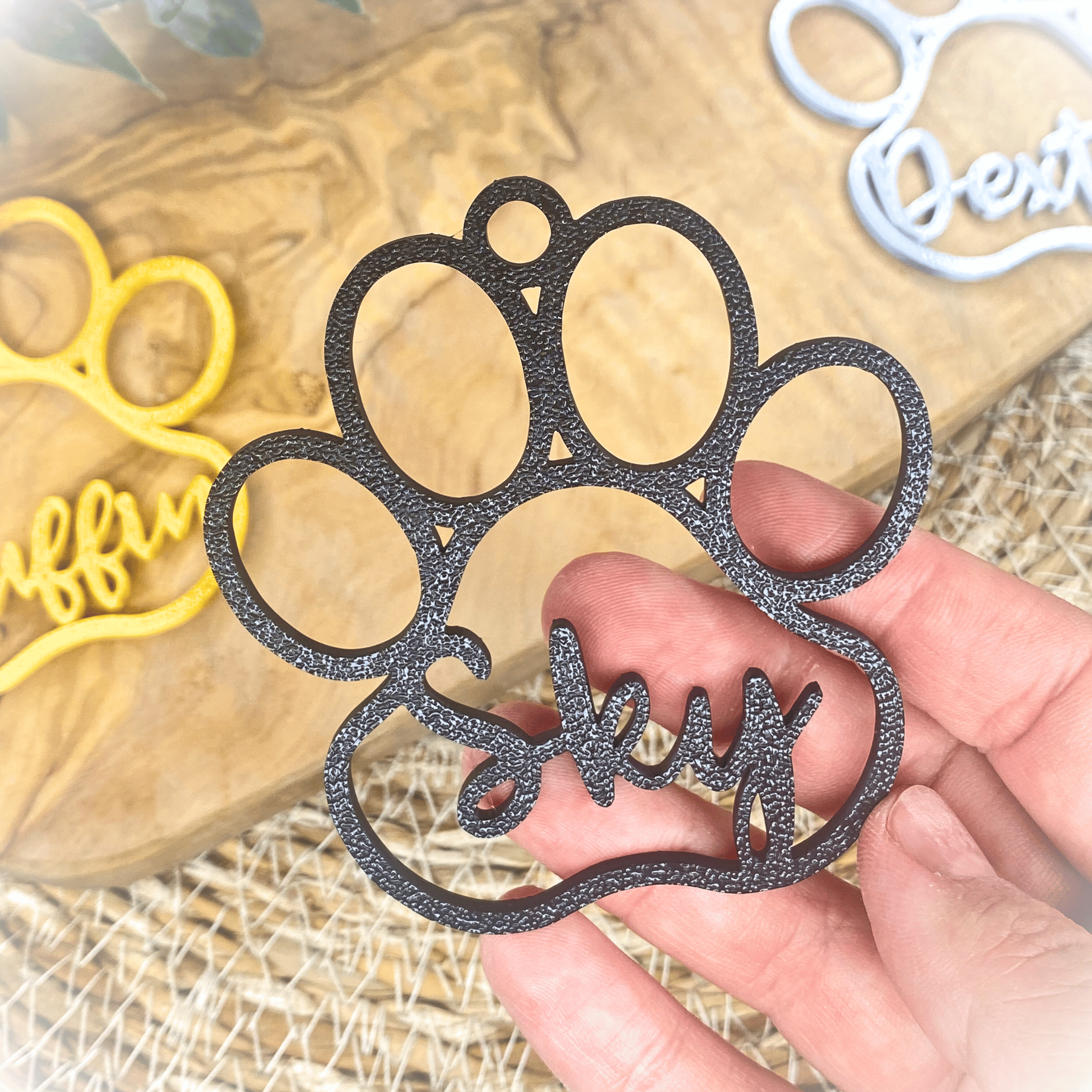 Christbaumkugel Hundepfote mit Name personalisierter Hund Anhänger Weihnachtsbaumschmuck Geschenk Hundefreunde Weihnachtsbaumkugel Haustier – Bild 11