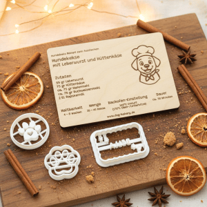 Dog Bakery Backset – Rezeptkarte aus Holz & 3 Ausstecher (inkl. personalisierbarem Namen-Ausstecher)