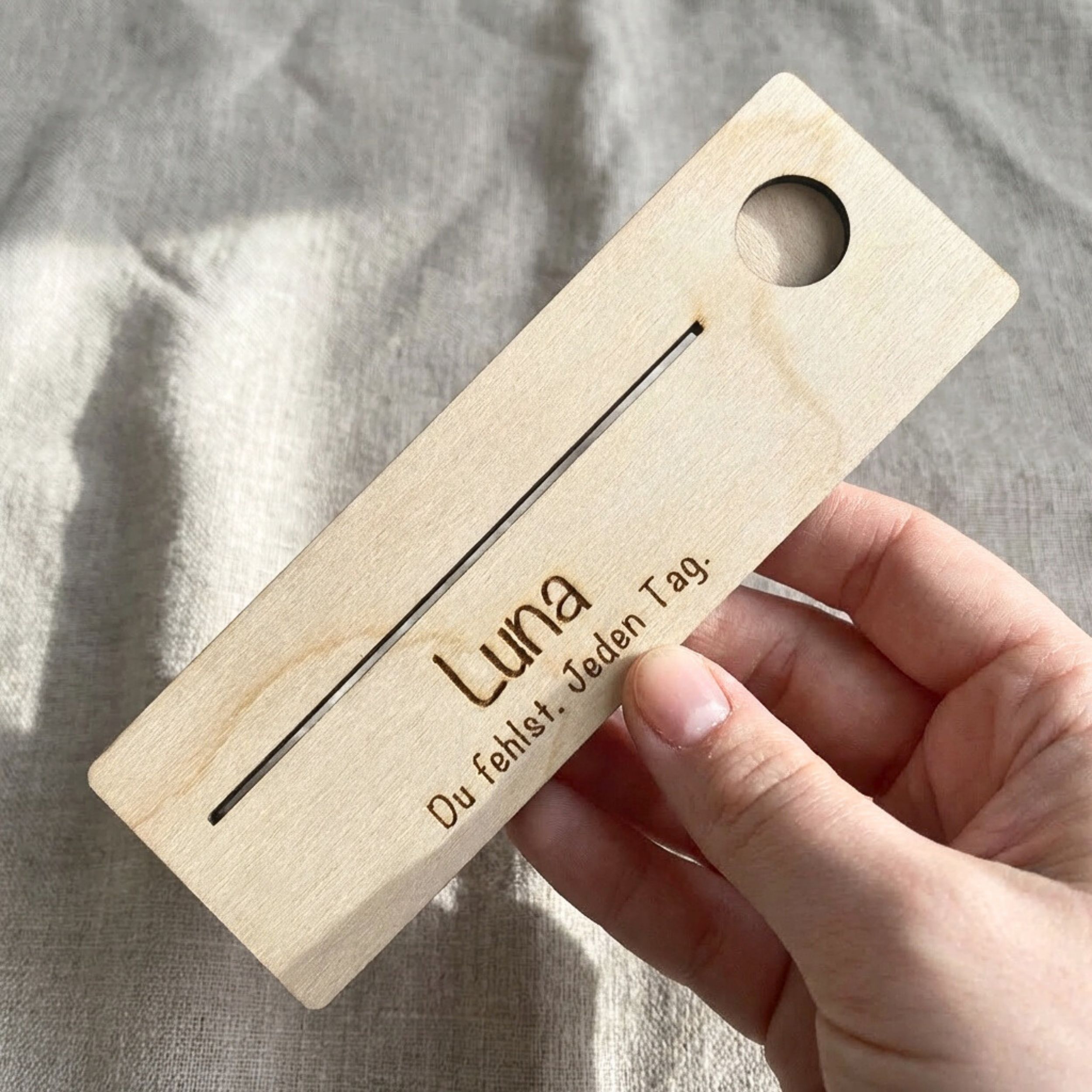 Personalisierter Holz Fotoaufsteller mit Erinnerungsglas – Andenken & Trauergeschenk für Hunde – Bild 5